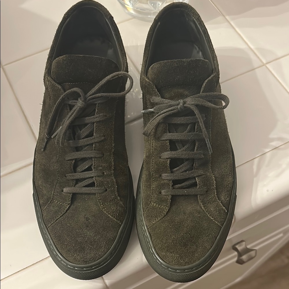 Common Projects Green Suede Sneakers Minimalist Design size 43